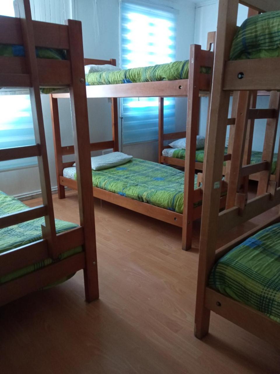 Backpackersparadise Hostel Punta Arenas Bagian luar foto
